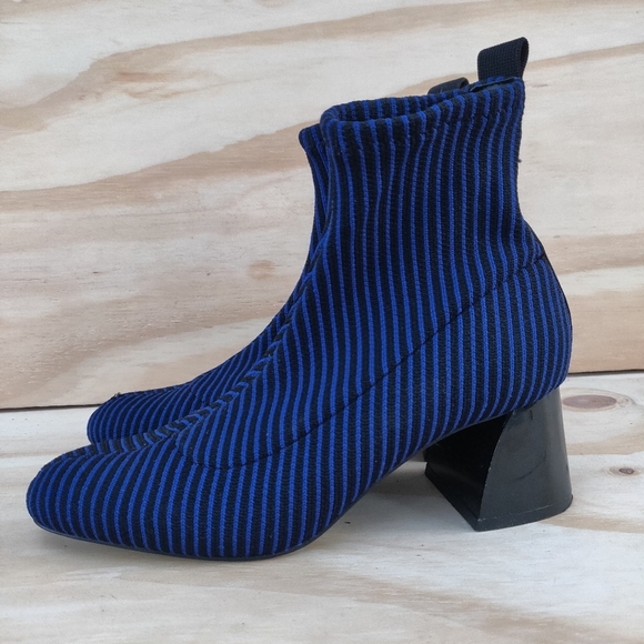 ZARA Women's Ankle Boots Blue Black Contrast Strip - Picture 1 of 8